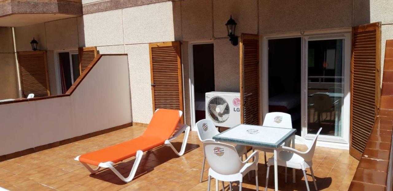 Eva Aparthotel Lloret de Mar Exterior foto