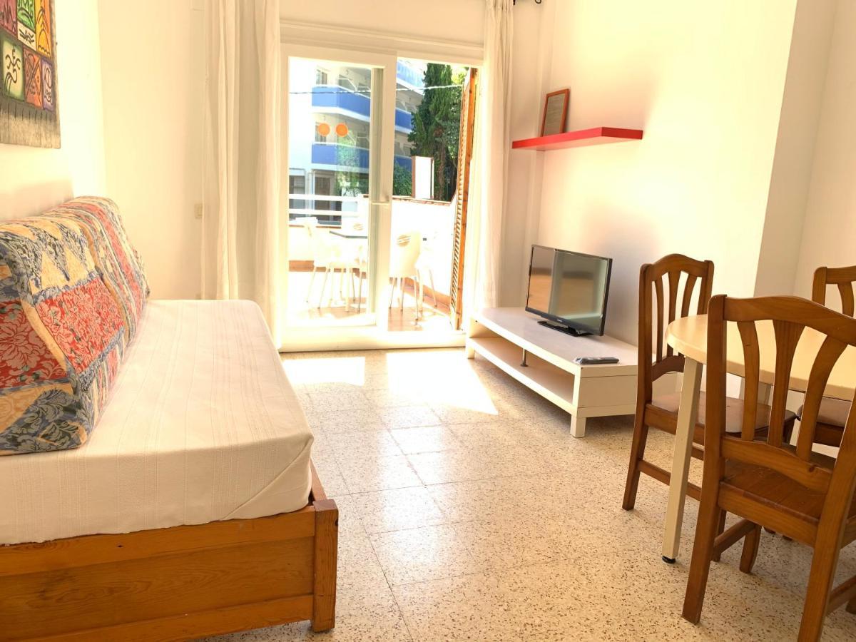 Eva Aparthotel Lloret de Mar Exterior foto